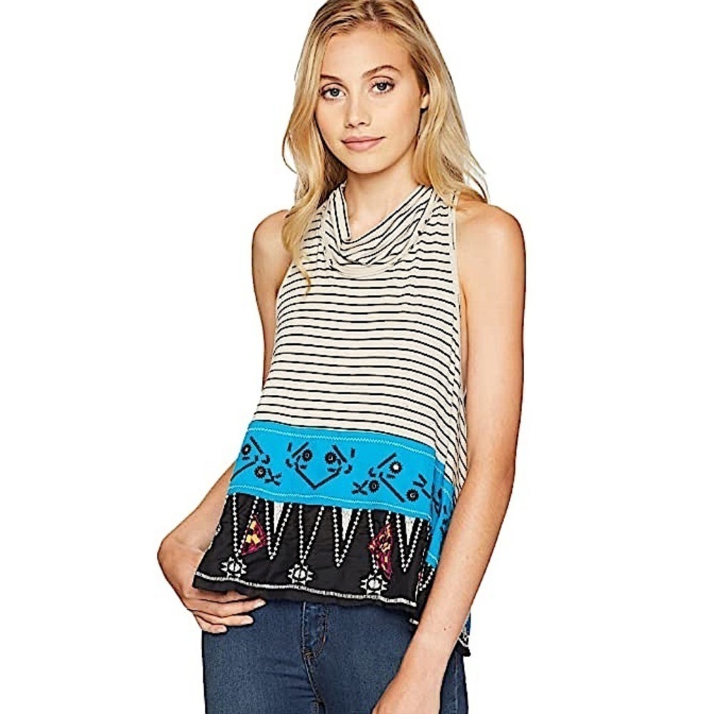 We The Free North South Cowl Neck Tank M